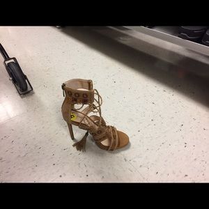 Meet your Posher, Cindy